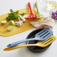 Load image into Gallery viewer, The Loel - 韓國優質矽膠鑊鏟 Korea Premium Silicone Turner (1pc)